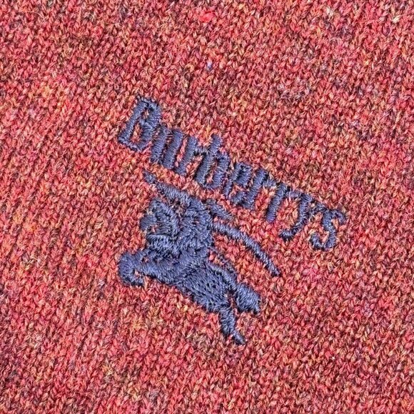Burberrys Vintage Sweater Unisex 100% Pure lambswool - Picture 7 of 9